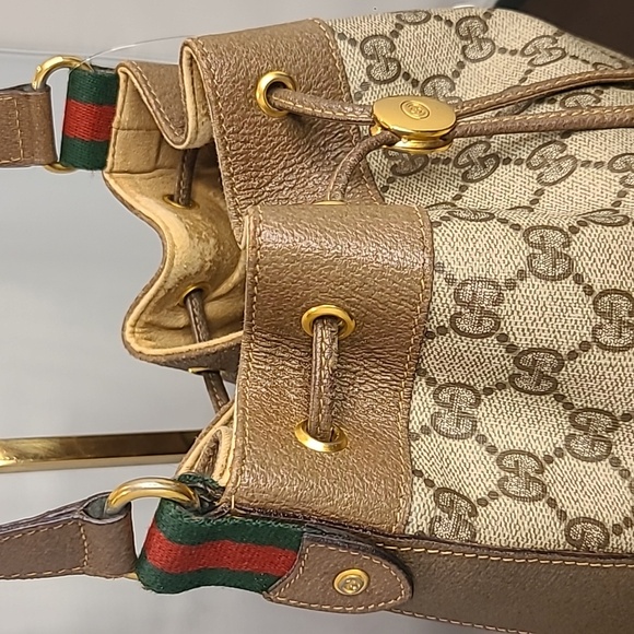 GUCCI ACCESSORIES VINTAGE 70’S WEB SHERRY DRAWSTRING GG SUPREME COATED BUCKETBAG - Picture 8 of 17